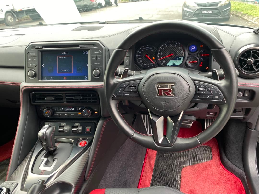 2023 NISSAN GTR35 BLACK photo 16
