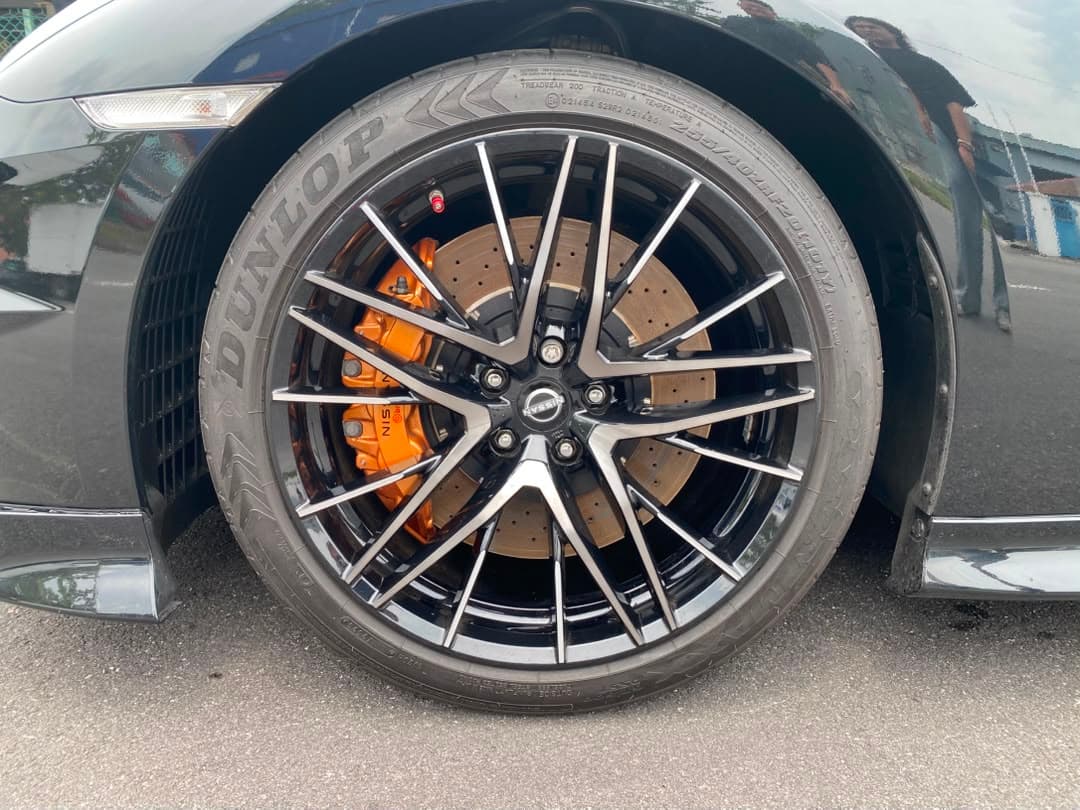 2023 NISSAN GTR35 BLACK photo 9