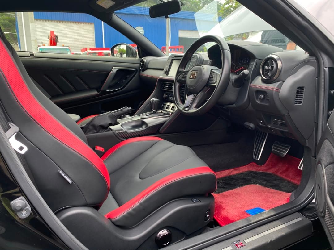 2023 NISSAN GTR35 BLACK photo 21