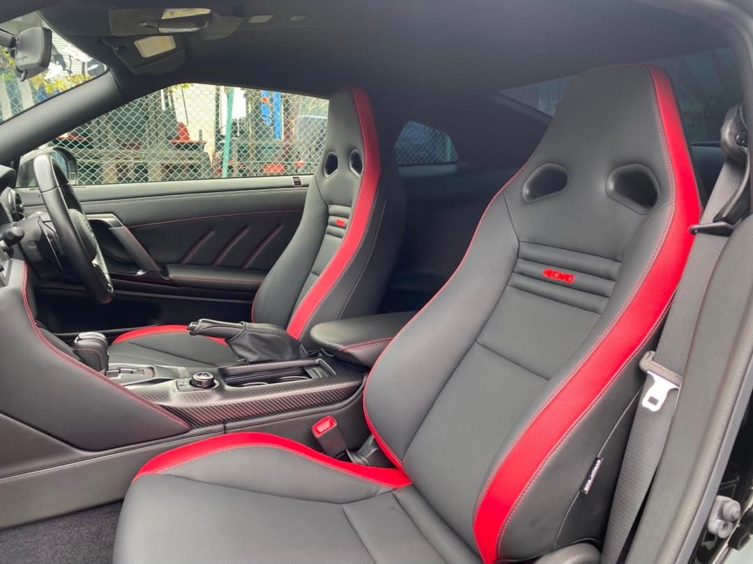 2023 NISSAN GTR35 BLACK photo 10
